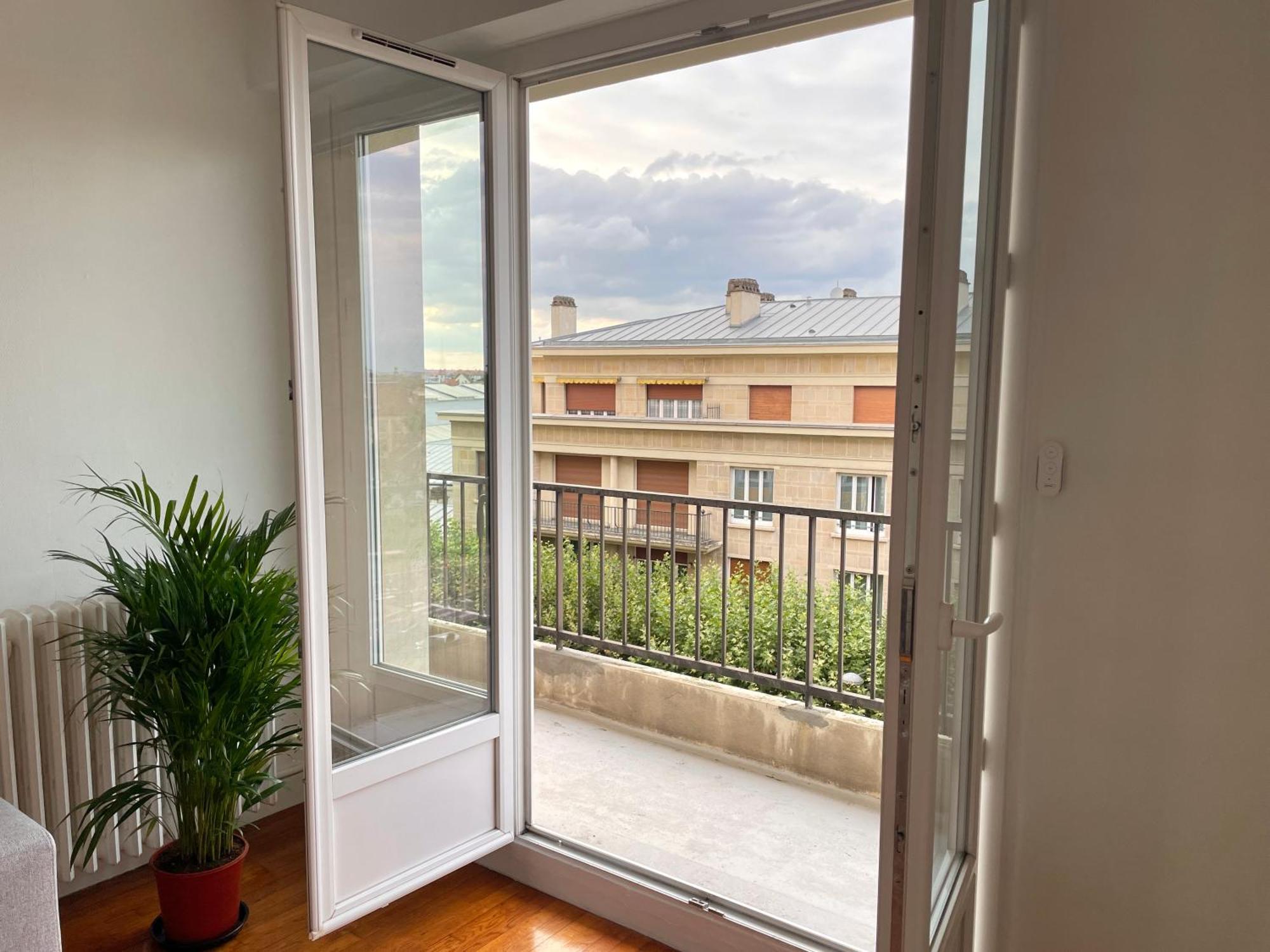 Appartement Confortable, Centre-Ville 特鲁瓦 外观 照片
